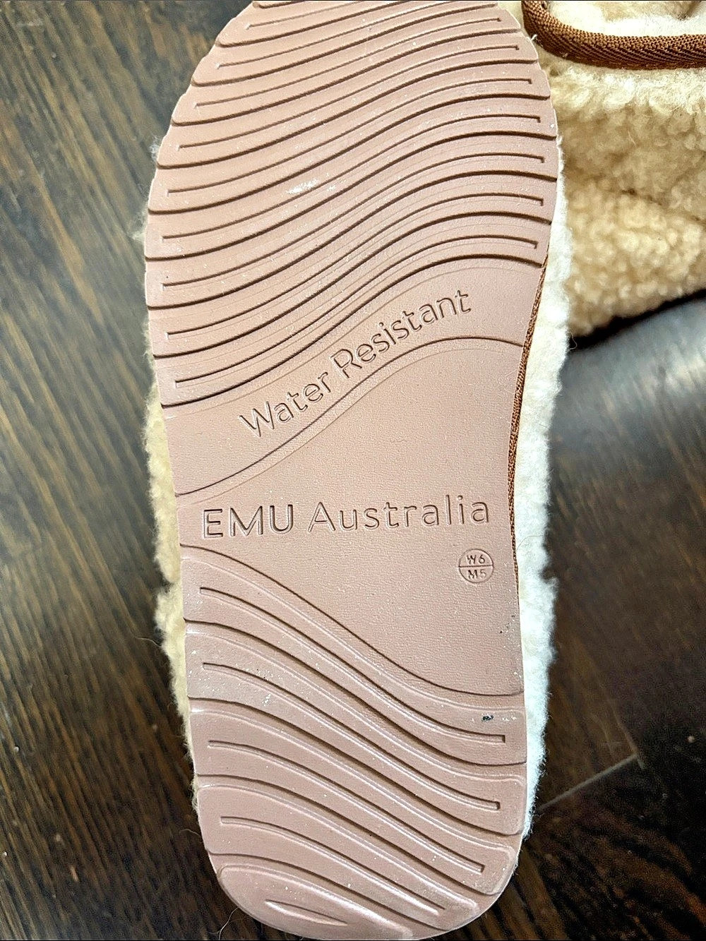 EMU Australia Joy Teddy Fleece Slippers in Cream US 6 Like New - Picture 3 of 5